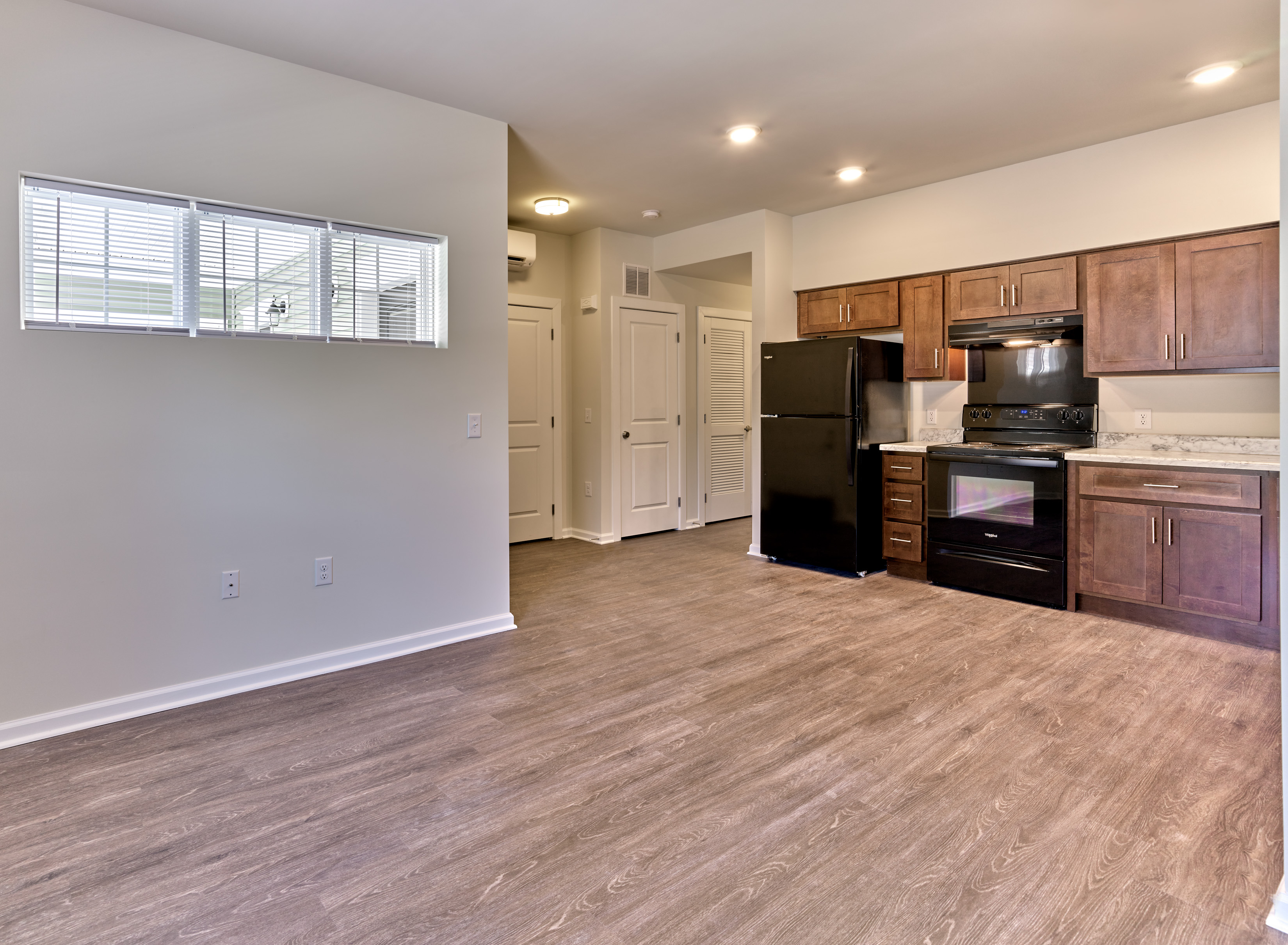 Villageatharmonygarden 14