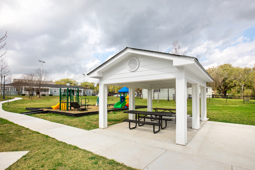 Oaks Intown Albany Final 4