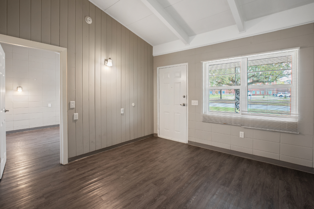 Oaks Intown Albany Final 25