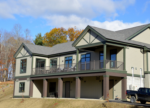 Clubhouse Ext