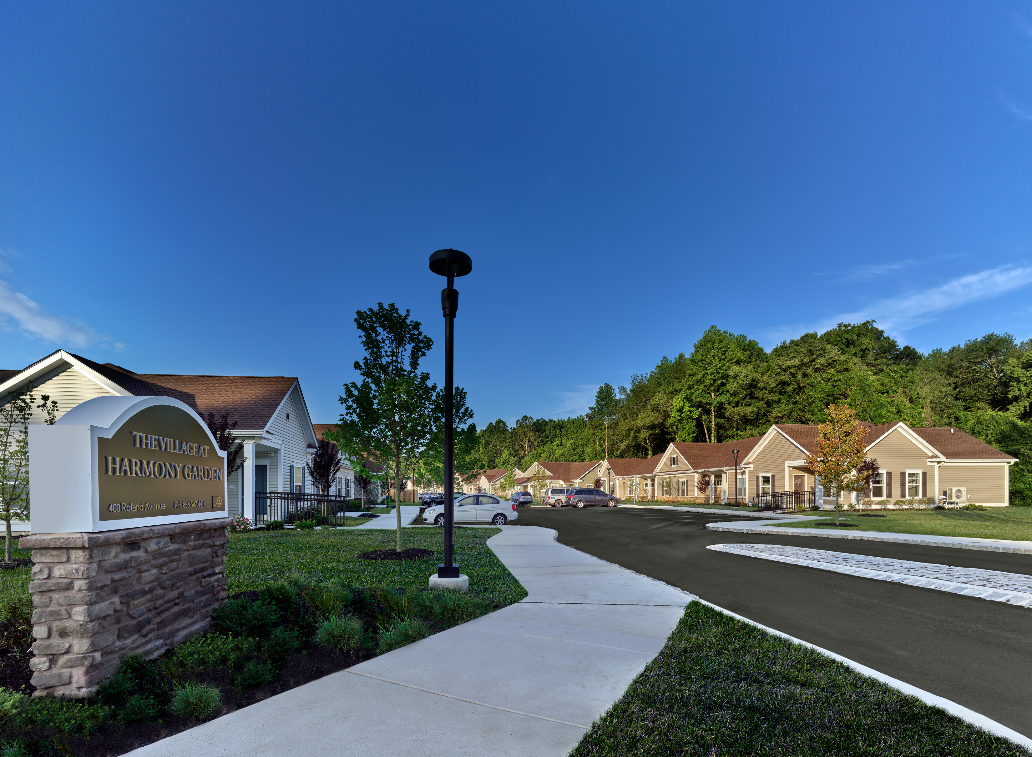 Villageatharmonygarden 05