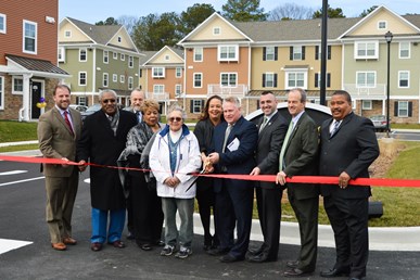 Stone Grove Crossing Grand Opening