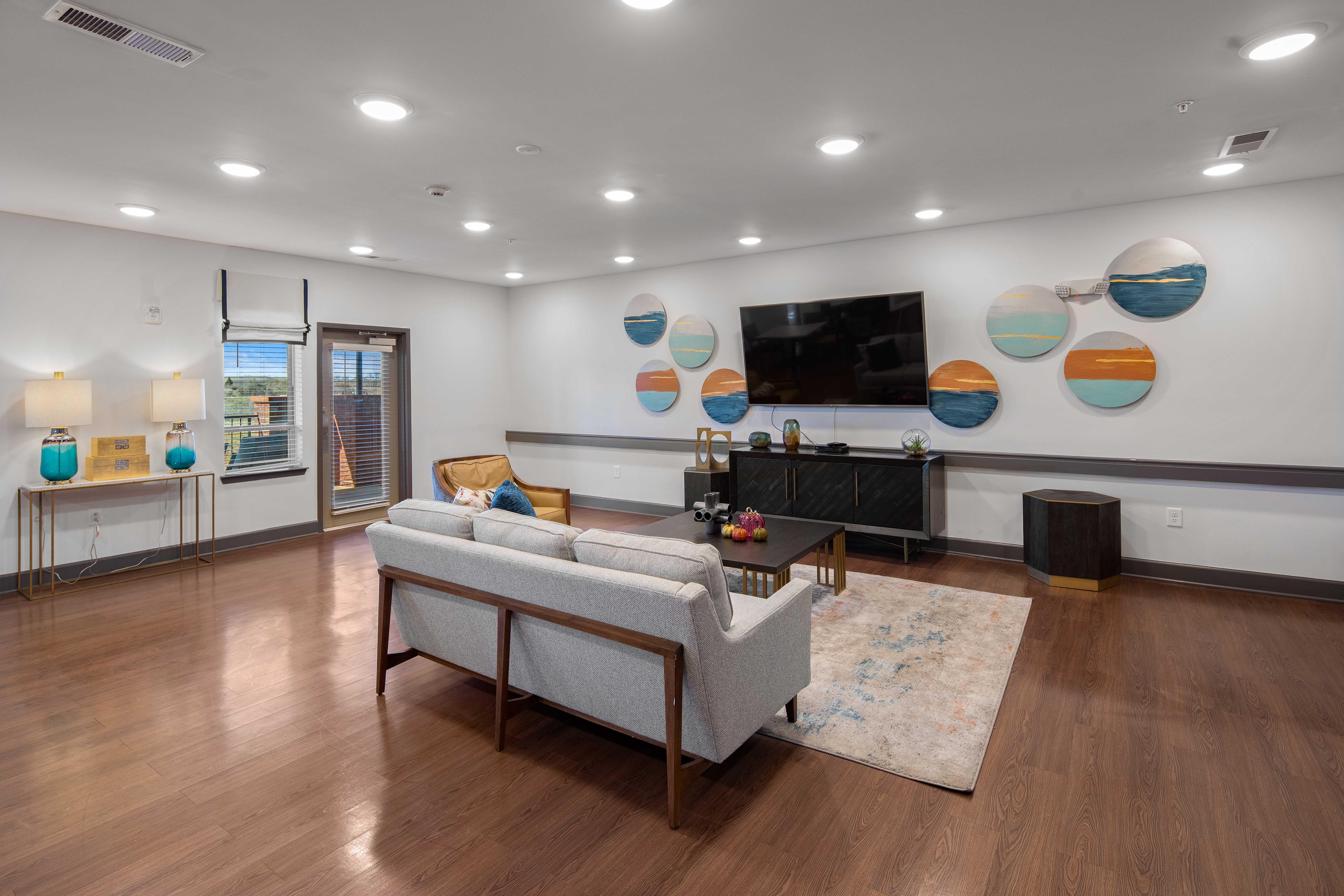 Herndon Square Final 8